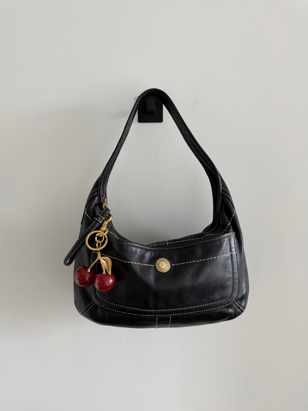 Vintage Coach Leather Ergo Shoulder Bag w/Gold Hardware